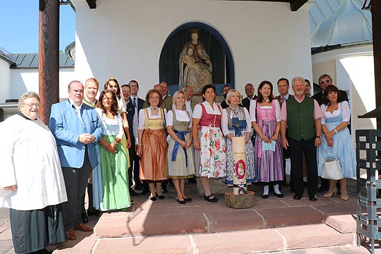 Segnung der Votivkerze der Wiesnwirte am 04.09.2019 in Maria Eich (©Foto: Martin Schmitz)